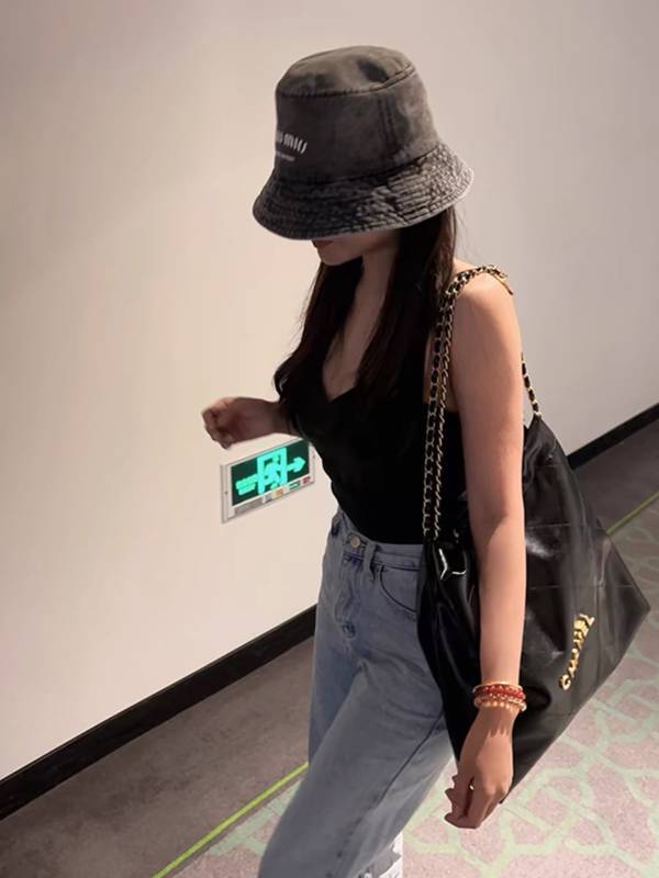 Miu Miu Hat MUH00160